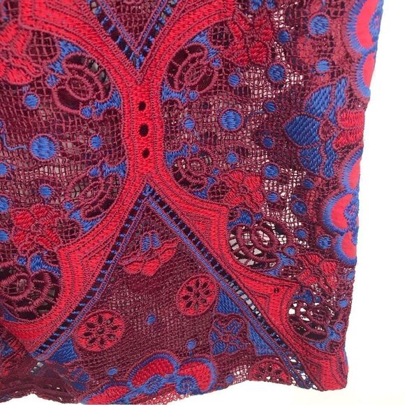 AMT NEW Deep Red Crochet Floral Mini Sheath Dress - Picture 11 of 13